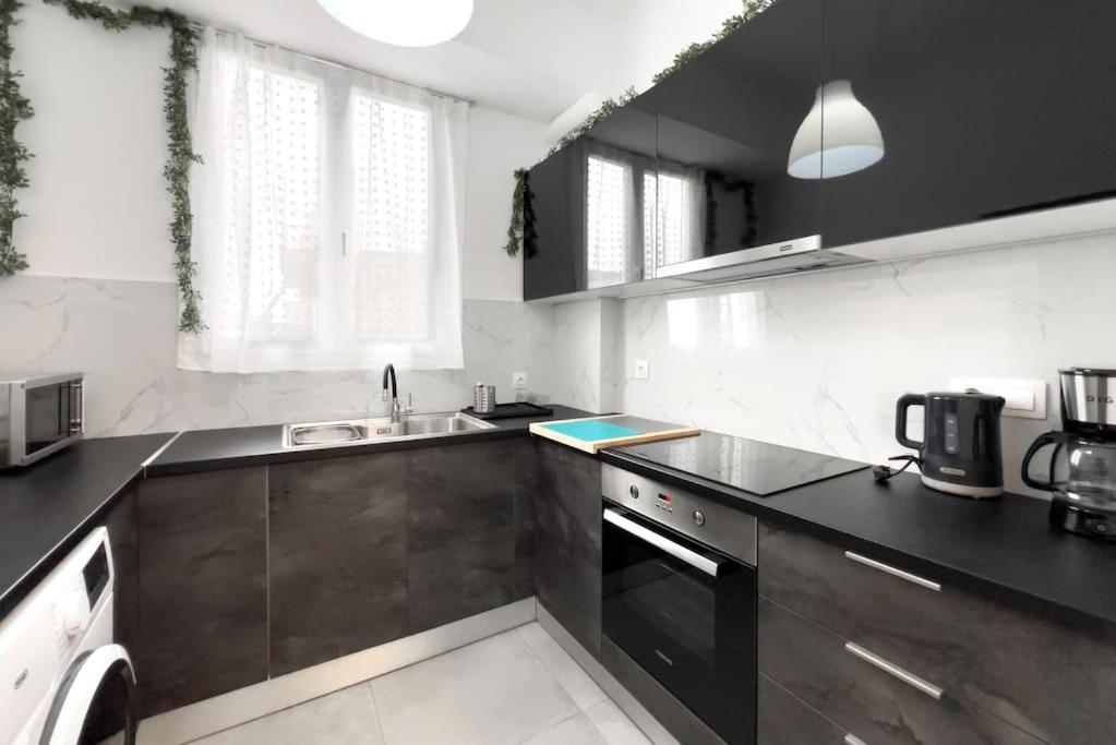 Spacious Penthouse Near Downtown Αθήνα Εξωτερικό φωτογραφία